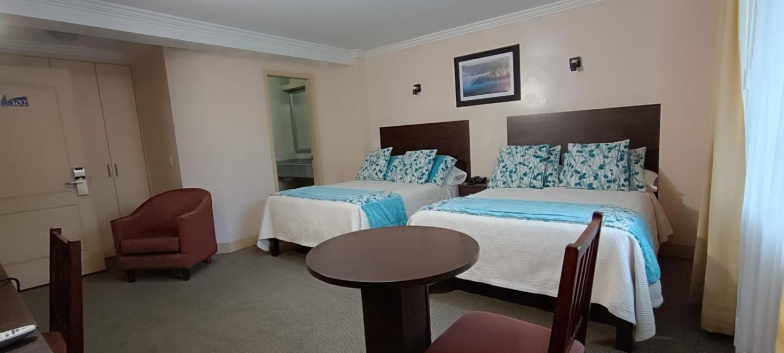 Hotel Novalux Ambato Exterior photo